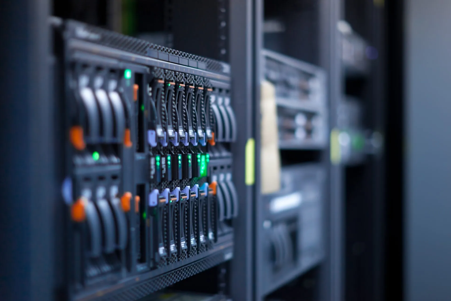 Proxmox Multi-VM Production Server
